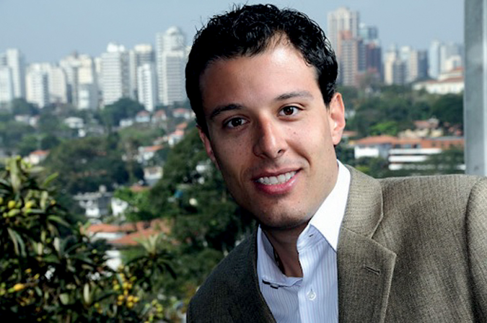 Rodrigo Mauro (REPRODUÇÃO).jpg Rodrigo Mauro, membro da associação Viva Pacaembu.