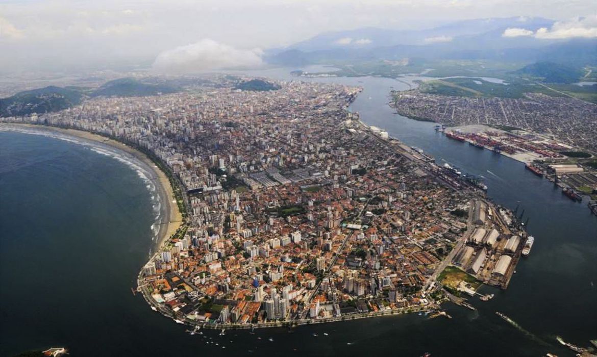 Imagem área da baixada santista