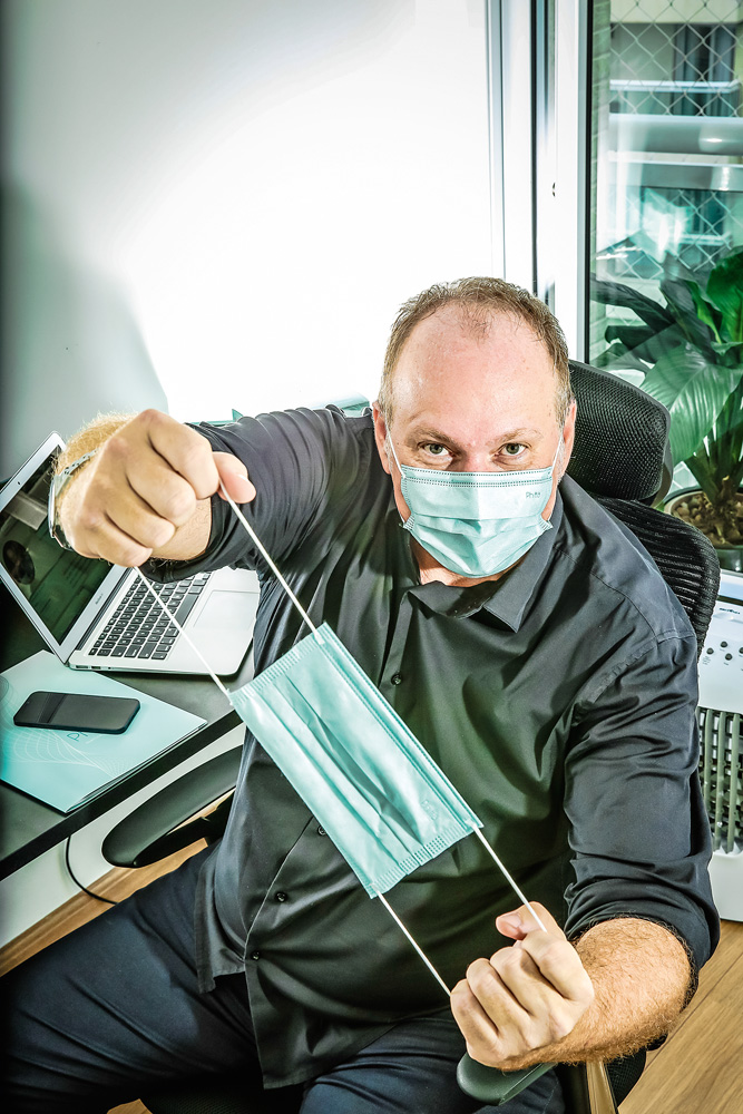 Máscara desenvolvida em parceria com a USP promete matar coronavírus