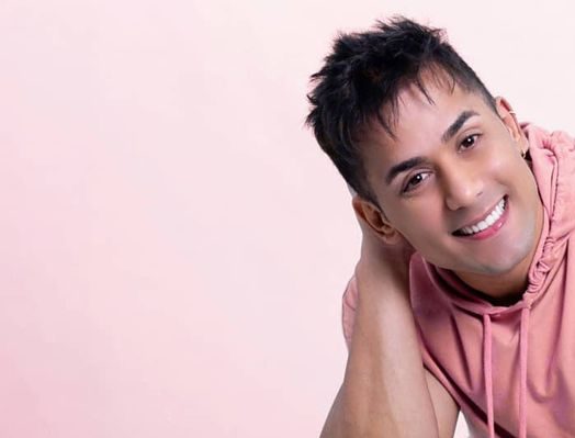 Cantor Tiago explica término com Tânia Mara após cirurgia no pênis