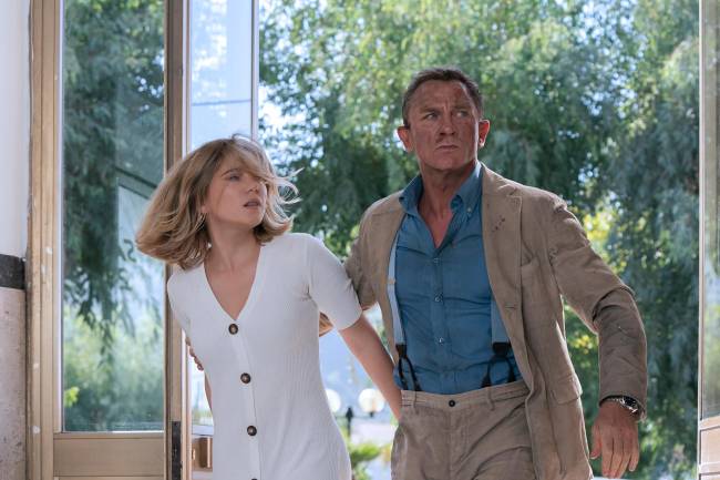 007semtempoparamorrer Daniel Craig e Léa Seydoux em cena de 007