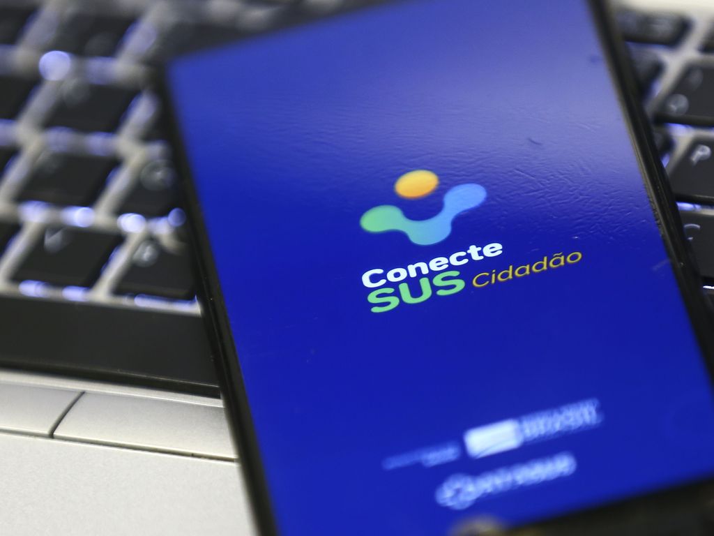 Ministério da Saúde alerta para golpe com “certificado de vacinação”