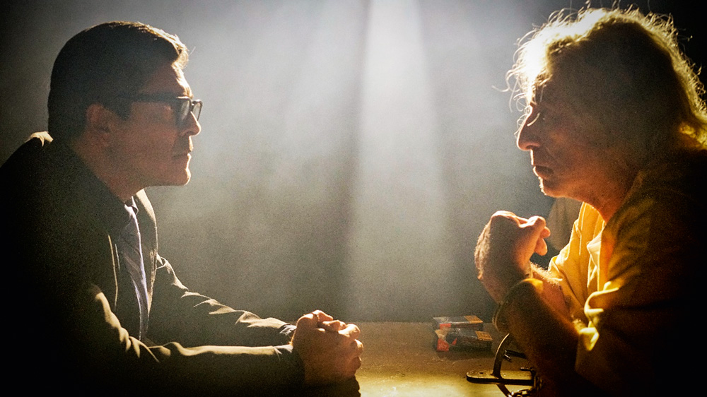 Em O Velho, Luiz Guilherme interpreta um serial killer confesso