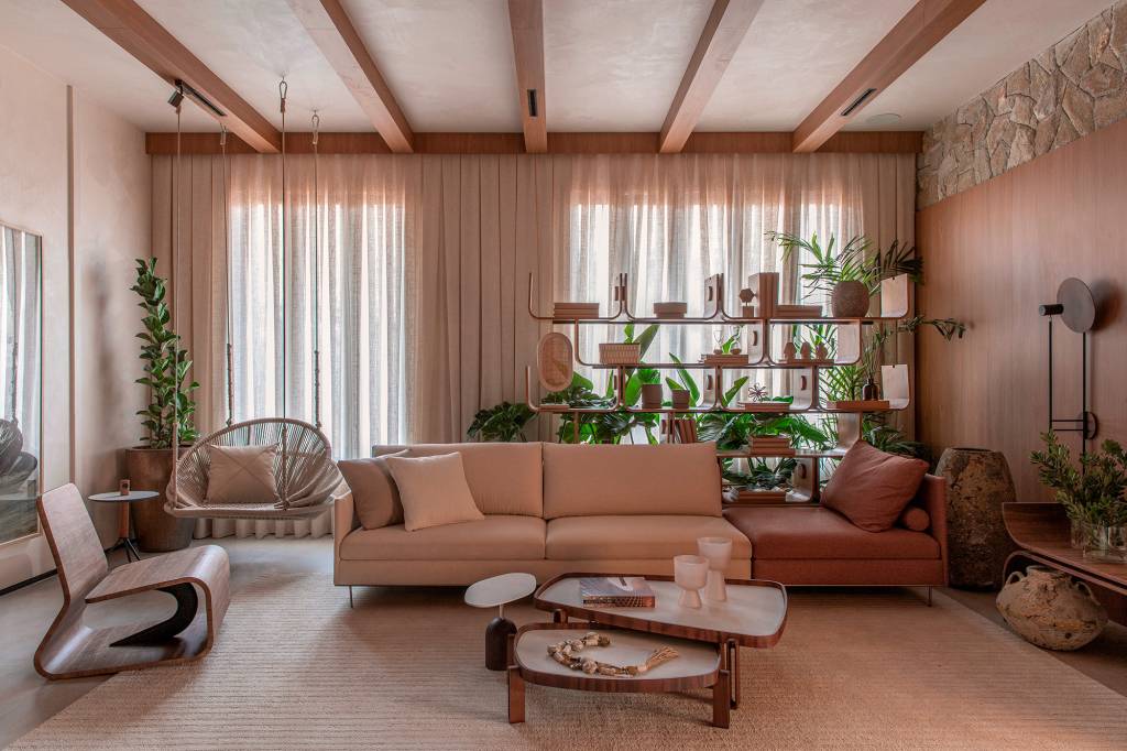 Paisagistas ensinam 5 formas para cultivar plantas dentro de casa