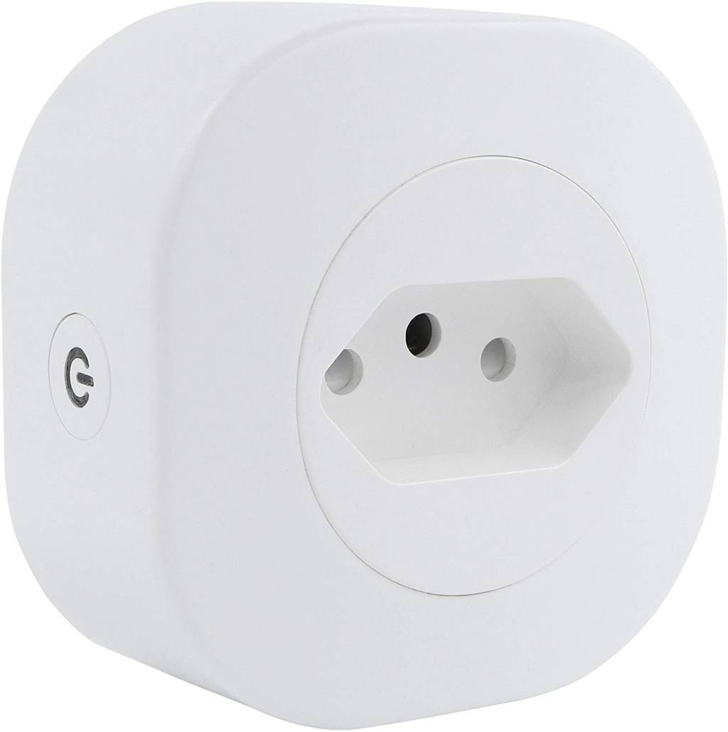 tomada Um adaptador de tomada branco