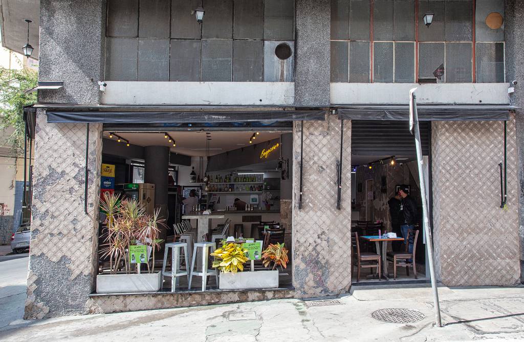 Achados ELO – Bagaceira Fachada do bar Bagaceira em imóvel de esquina.