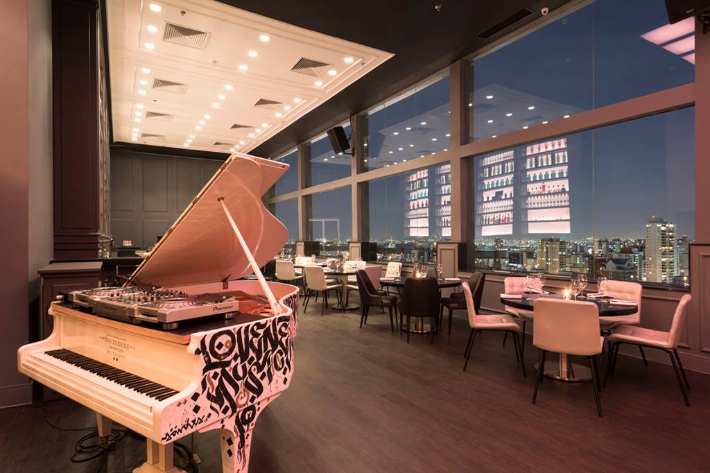 tetto-lounge Tetto Lounge fica no topo do Hotel WZ em Pinheiros