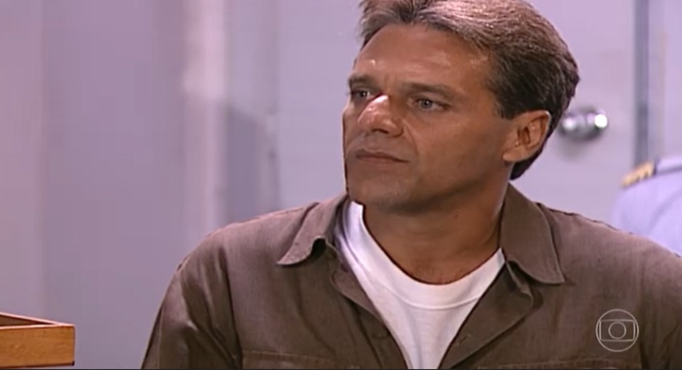 José Carlos Sanches em cena de novela Por Amor.