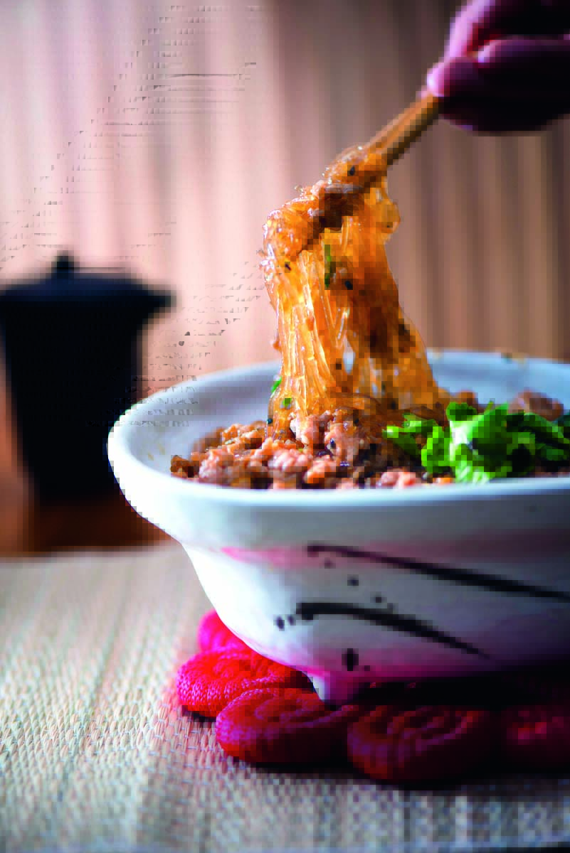 Hou Culinária Chinesa Formiga (Macarrão transparente com carne de porco moída apimentada)