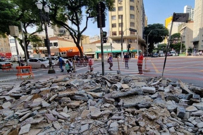 Ipiranga com a São João em reforma