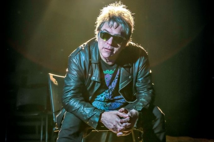 “Para mim, pobre que não é de esquerda neste país ou é alienado ou é burro”, diz Mário Bortolotto