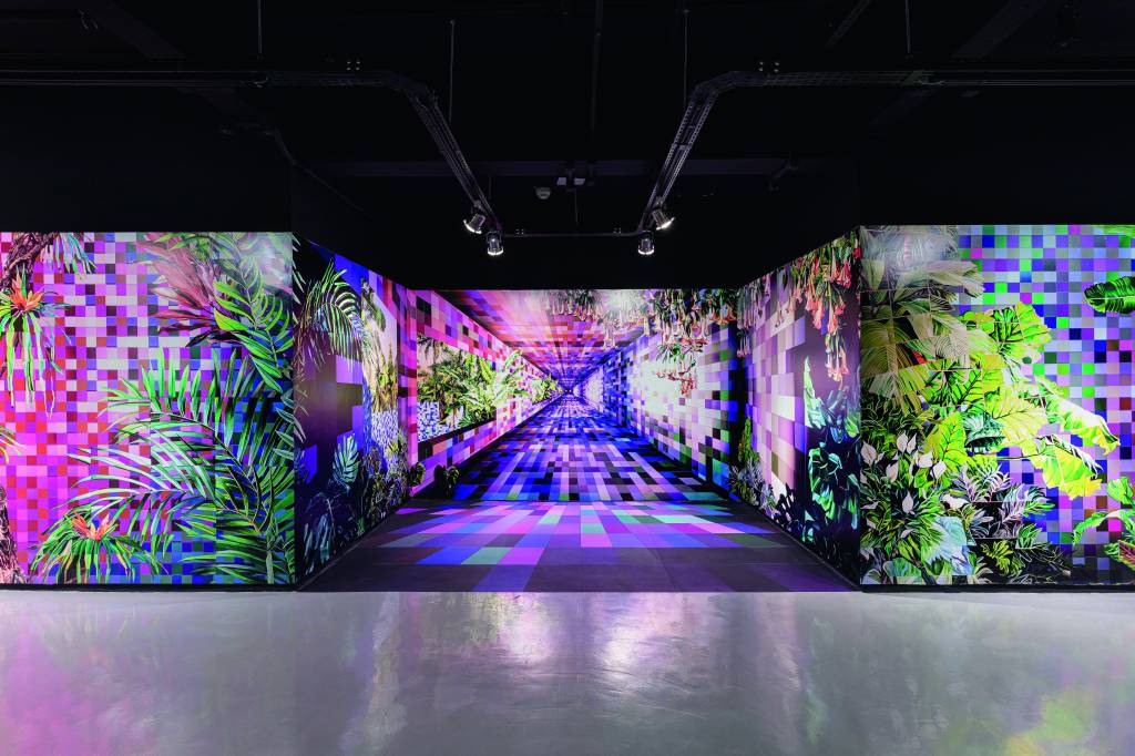 Vertigo: Sandra Mazzini inaugura mostra individual no Farol Santander