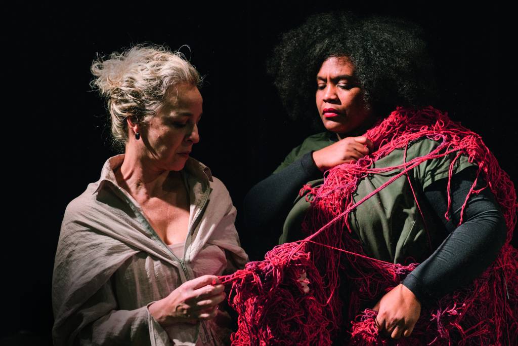 ‘Na Solidão dos Campos de Algodão’ é encenada em instalação