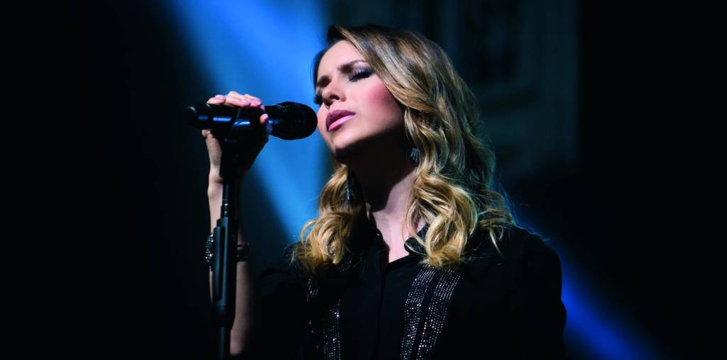 Ela está de volta: Sandy fará três apresentações em São Paulo