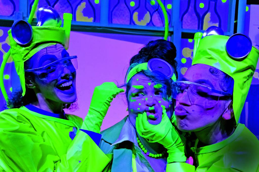 Coletivo Ciatreve estreia primeiro espetáculo infantil na Galeria Olido