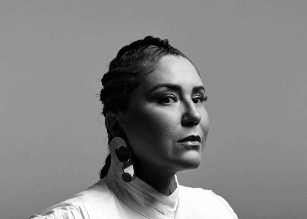 Maria Rita lança álbum de inéditas e estreia como compositora