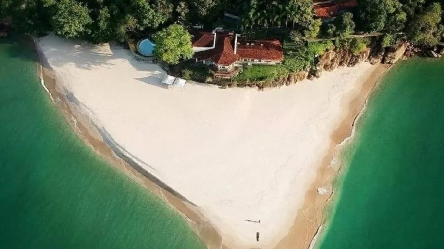 A Ilha da Almada, em Ubatuba: leilão começa em R$ 23 milhões