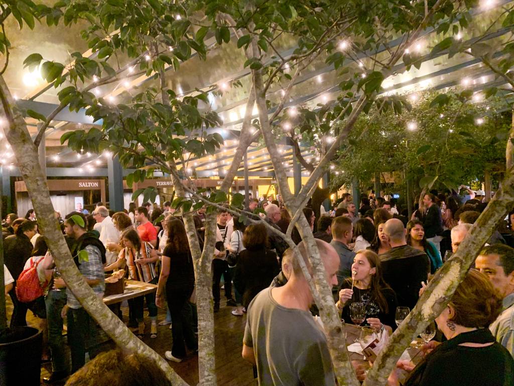 Público pode provar mais de setenta vinhos por 150 reais em shopping