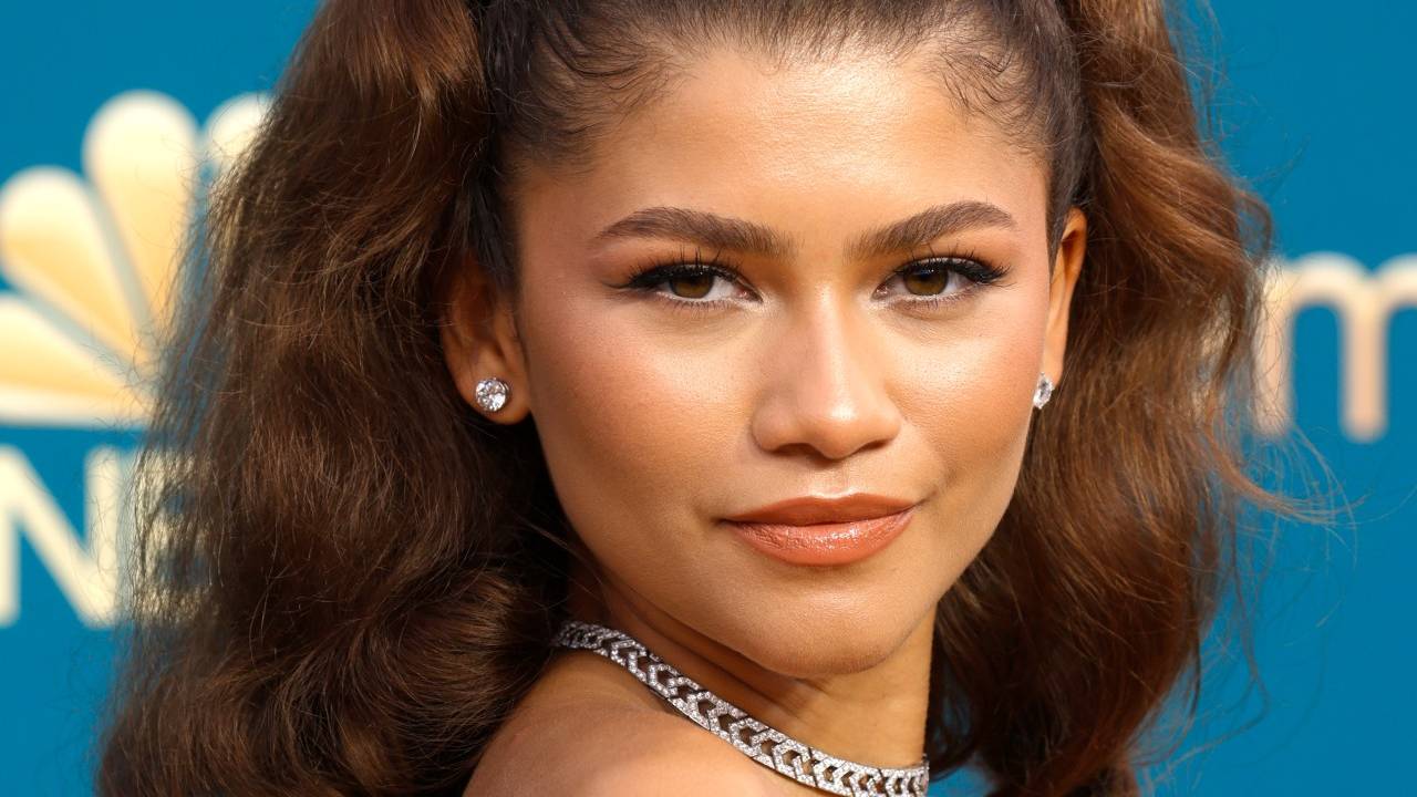 Zendaya no tapete vermelho do Emmy