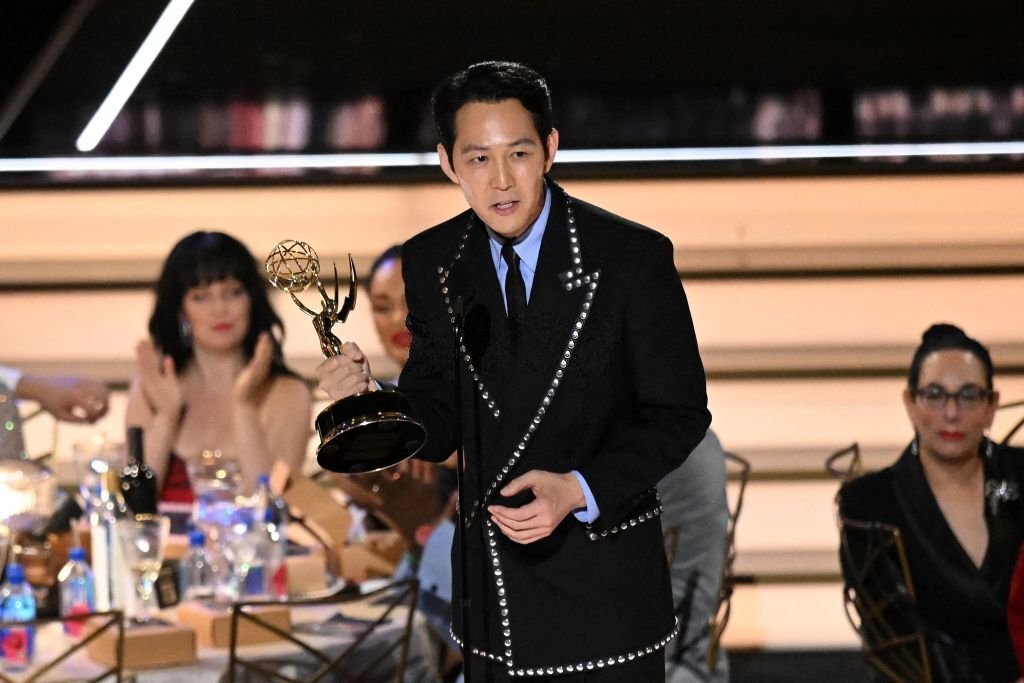 Lee Jung-jae vence o Emmy de Melhor Ator de Drama no Emmy