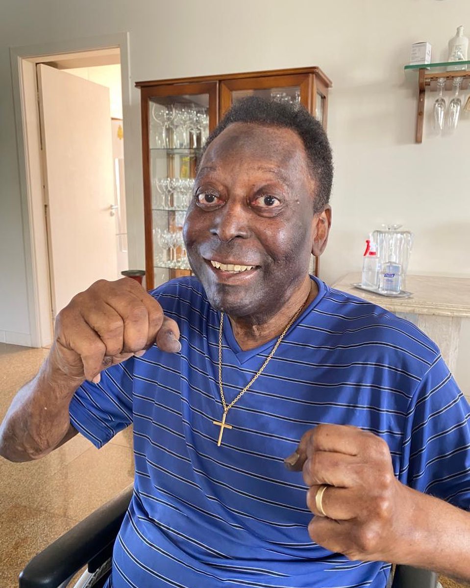 “É um presente de Deus”, diz Pelé em comemoração aos 82 anos