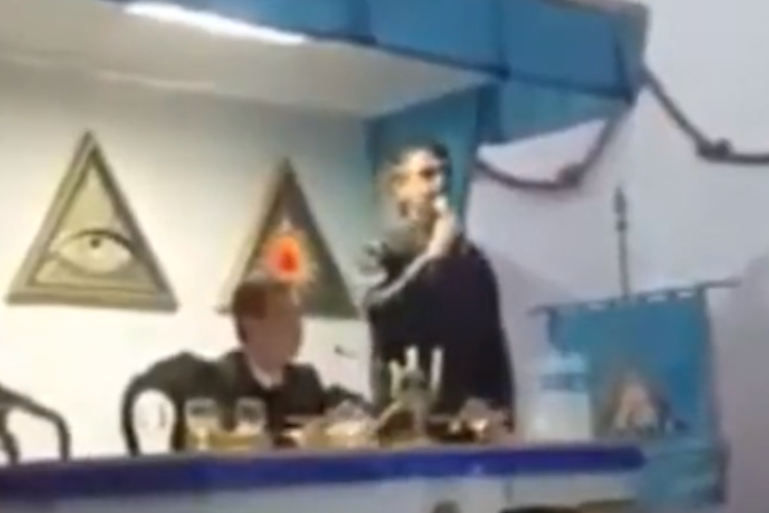 Vídeo de Bolsonaro pedindo votos na maçonaria viraliza nas redes sociais