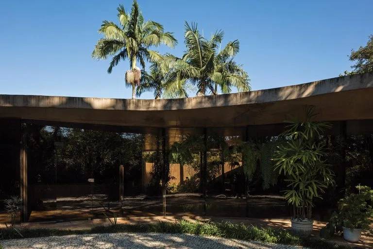 1500-1000-casa-niemeyer-leonardo-Finotti-768×512-1 (1) Casa de Oscar Niemeyer abre para visitação em São Paulo