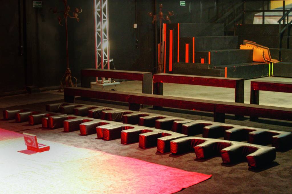 3SobreventoEspacoBebes.jpg Plateia de teatro com estruturas específicas para bebês sentarem
