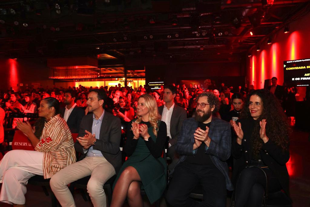 Guia VEJA SÃO PAULO COMER & BEBER de 2022 tem festa de lançamento