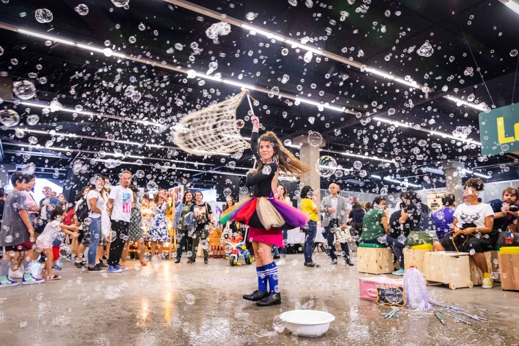 Feira de criatividade reúne metaverso, circo e mais 60 atrações gratuitas