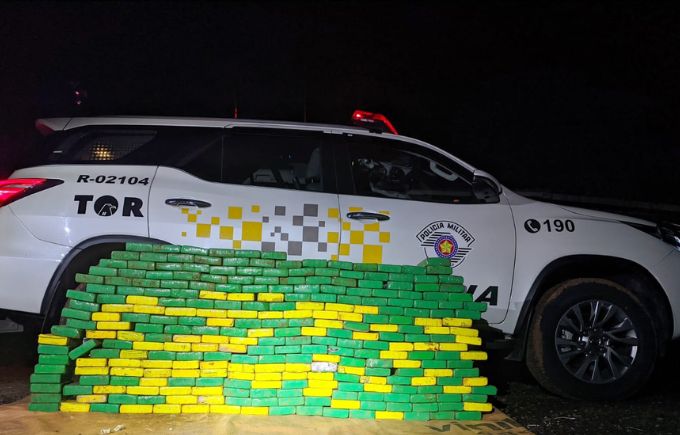 Droga encontrada dentro de carreta