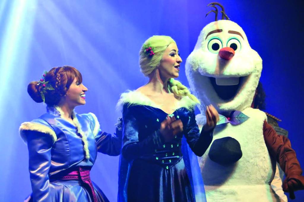 Teatro Corinthians recebe espetáculo natalino baseado em ‘Frozen’