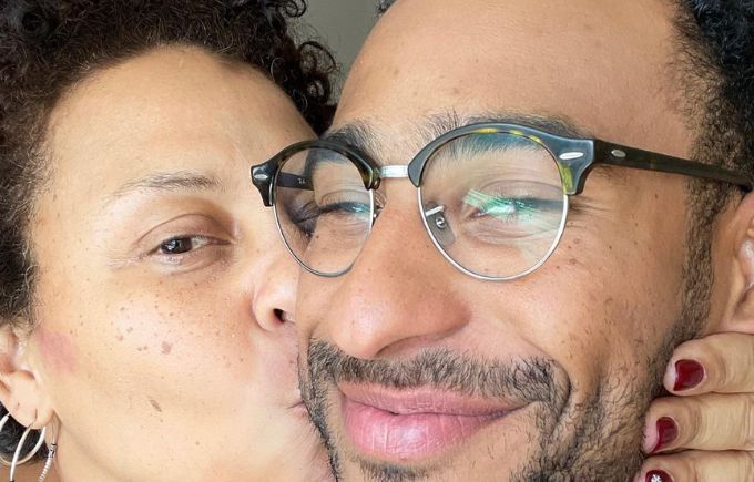 Mais um filho de Pelé se junta à família em hospital