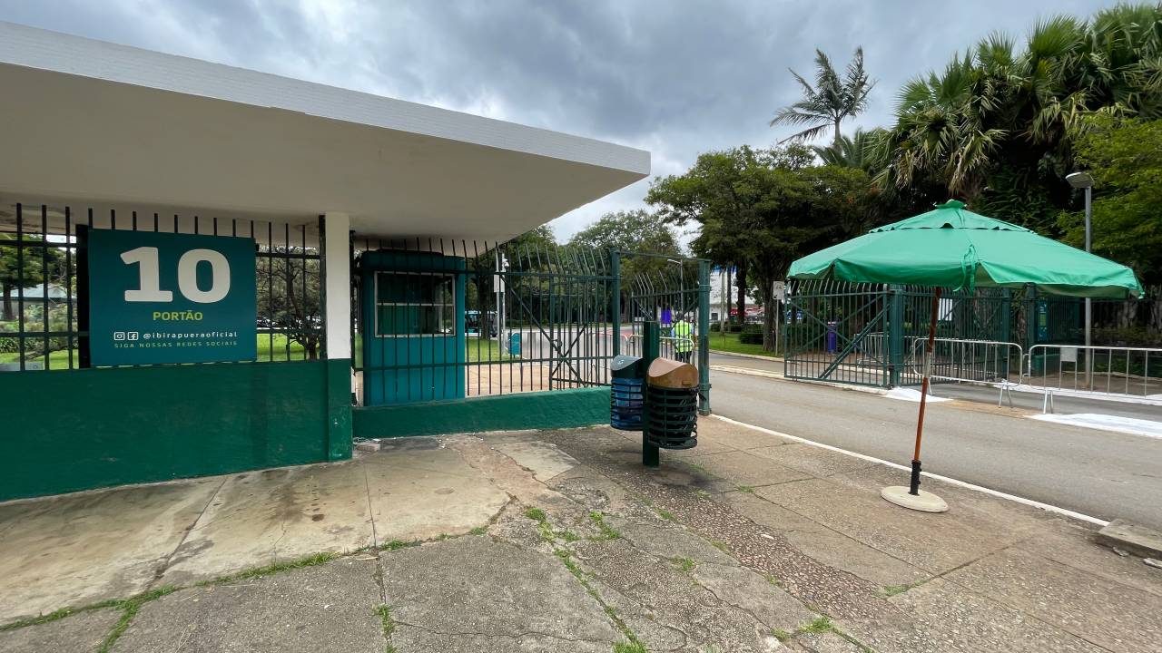 Parque Ibirapuera, portão 10.