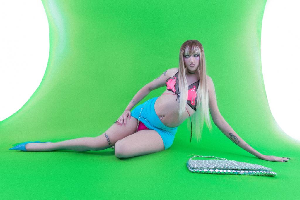 Festa Mel celebra nove anos com show ao vivo de Mia Badgyal