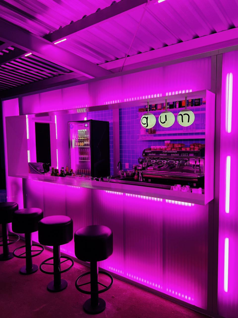 Mug.sp, café dedicado ao brunch, inaugura um bar: o Gum.sp