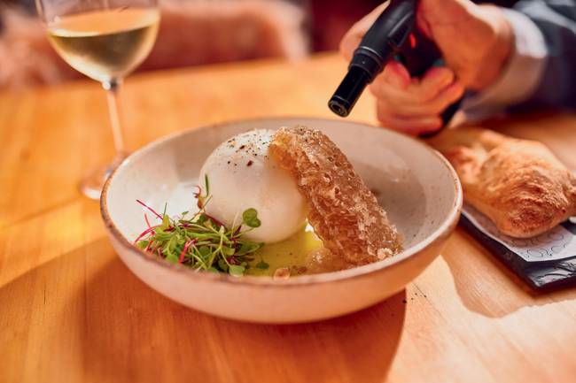 Bosco – crédito Thiago Maziero_Divulgação.jpg burrata com mel