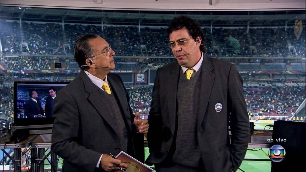 Super Respostas Um ano depois de ter deixado os gramados de forma oficial, em 1997, Casagrande foi convidado pela TV Globo para ser comentarista ao lado de Galvão Bueno, onde permaneceu até 2022