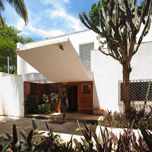 Casa Modernista, localizada no bairro Vila Mariana.