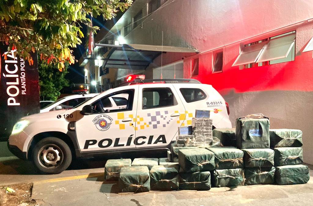 PM rodoviária prende motorista com mais de meia tonelada de cocaína