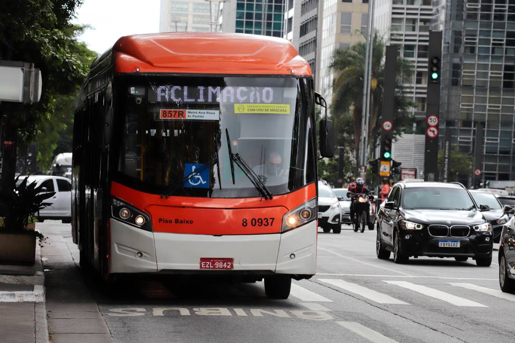 ônibus-reajuste-auemnto-metrô