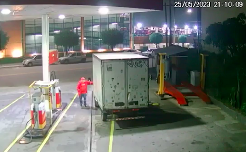 Frentista morre após ser arrastado por motorista de caminhão na Mooca