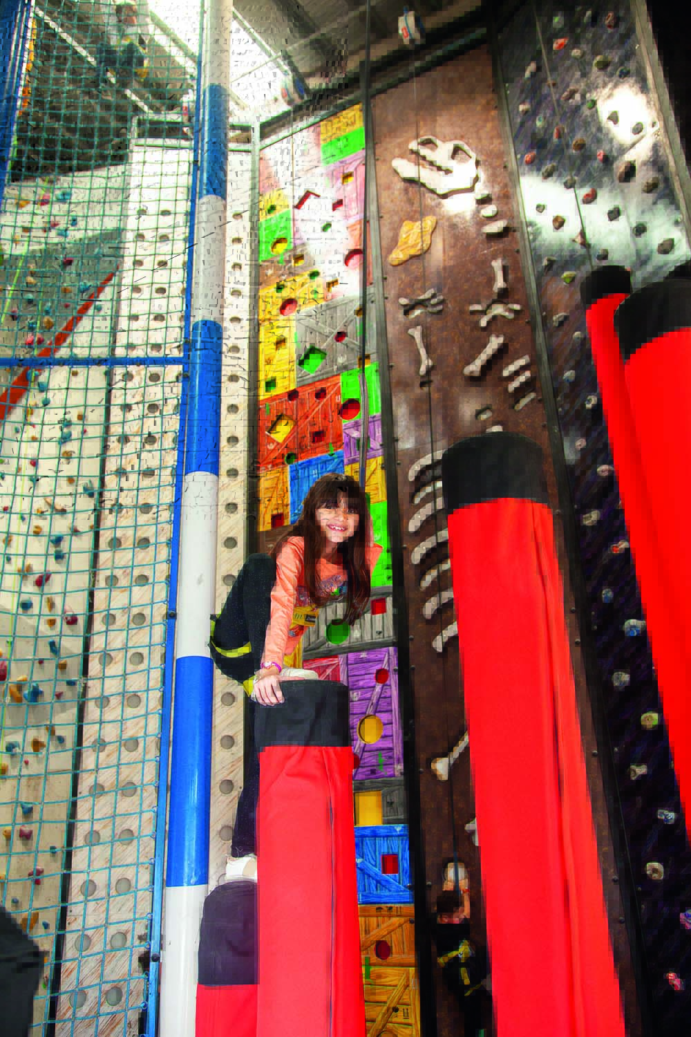 Casa de Pedra (Clayton Vieira-VejaSP) (2).jpg casa de pedra escalada sp