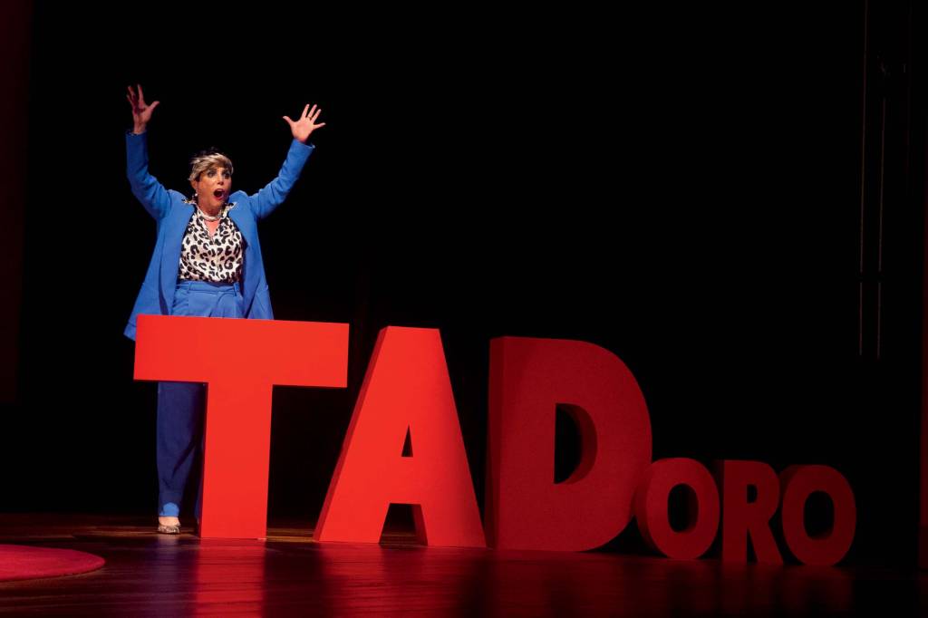 Heloisa Périssé ministra palestra motivacional em nova comédia