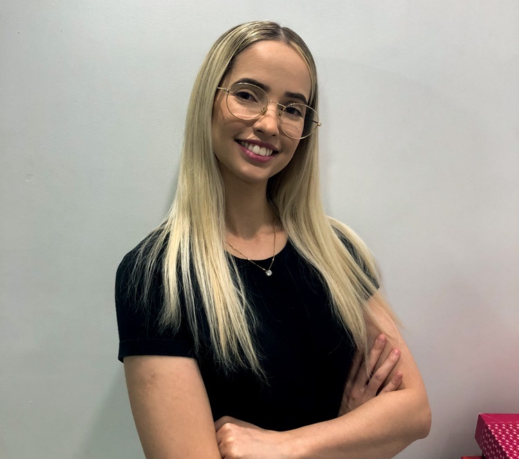 Apito, spray e soco inglês: mineira cria kit de autodefesa para mulheres