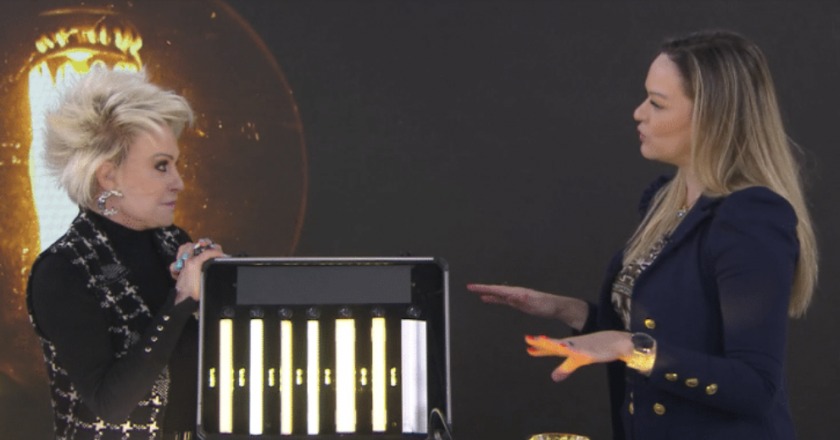 Ana Maria Braga e Patricia Fernandes ao vivo no Mais Você.