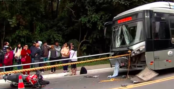 Acidente de moto mata três pessoas em São Paulo
