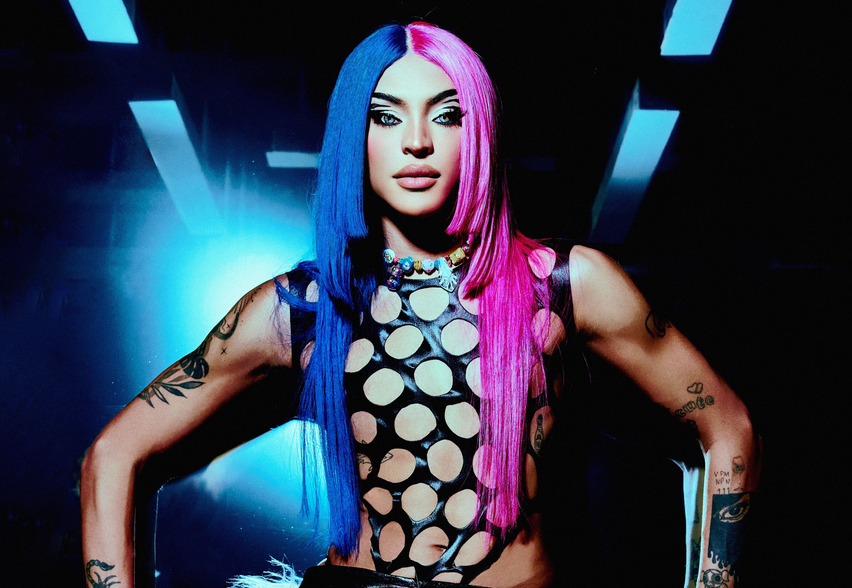 Pabllo Vittar anuncia lançamento de clipe e álbum para este mês