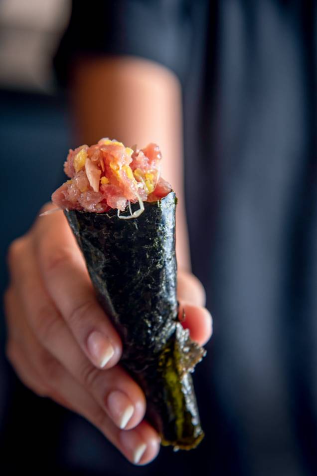 Temaki de toro: um dos sushis do menu Temaki de toro: um dos sushis do menu