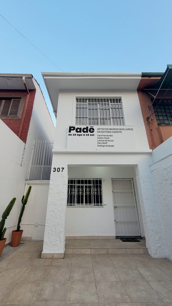 Fachada da Galeria Página